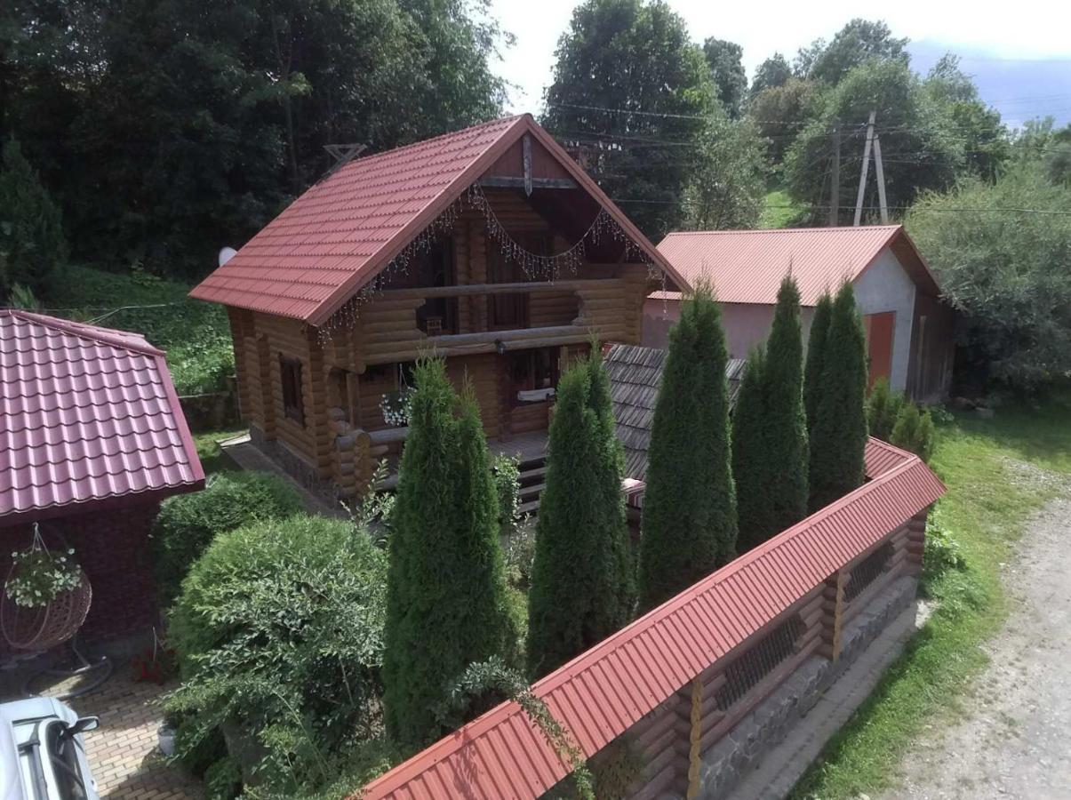 Затишний Будиночок Bukovets Екстериор снимка